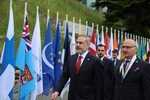 Türkiye, Ukrayna'daki barış konferansında diplomatik girişimlere olan bağlılığını teyit etti