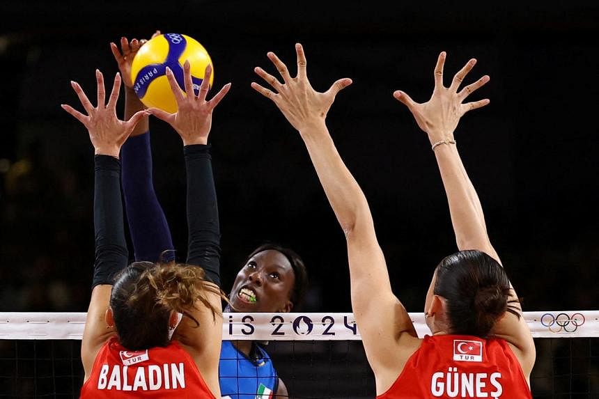 Voleybol – İtalya, Türkiye’yi yenerek ABD ile altın madalya maçına çıkmaya hak kazandı